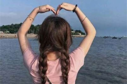 图片女生背影,女生背影图片精选赏析”